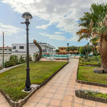 Flatguest El Morro * Beach * Terrace * Pool Apartment *